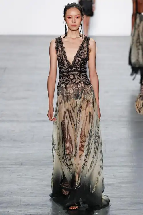 tadashi shoji(庄司正)于纽约时装周发布2017春夏系列时装秀