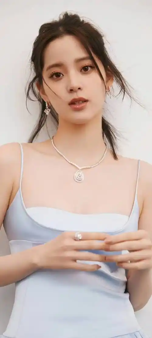 欧阳娜娜高清性感写真来啦