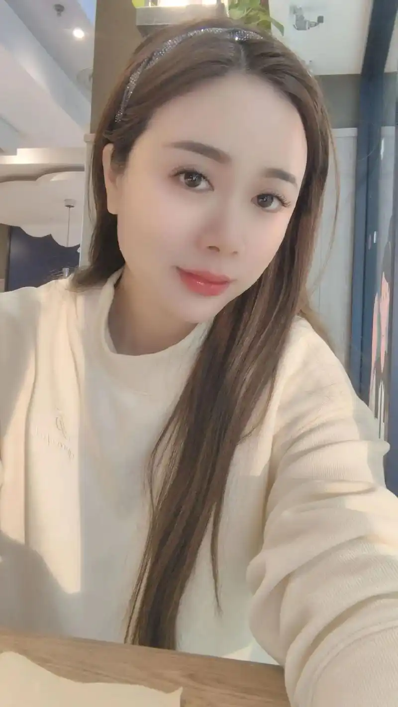 希望这个爱哭,爱笑,爱瞎想的女人,调整好心态,拐个弯