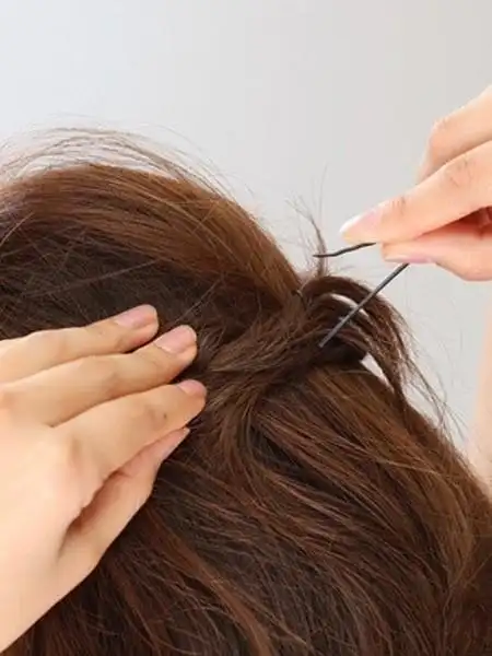 短发波波头扎公主头教程