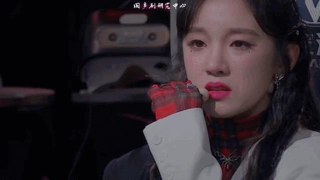 宋雨琦因队友离开落泪