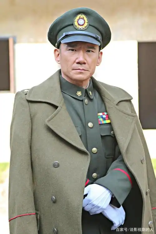 主演过几十部影视剧的实力派男演员郭常辉,作品中不乏各时期各年代的