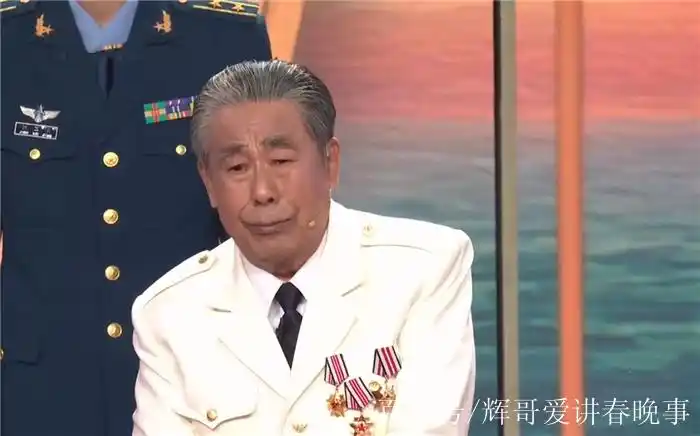 七登春晚,甘当绿叶,喜剧大腕背后的英雄人物——李文启