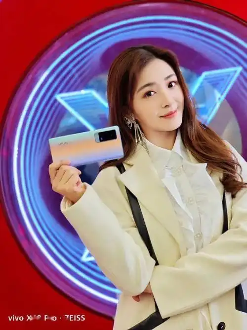 vivox60pro外观曝光超多人气明星和x60系列追光新城市