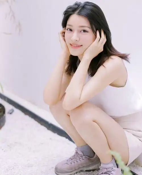 经常被夸有气质是真的有气质吗_夸美女气质高雅美丽大方的句子_夸美女