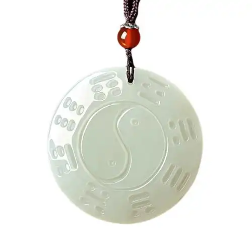 天然和田太极八卦吊坠白玉挂件玉牌男玉佩玉项坠