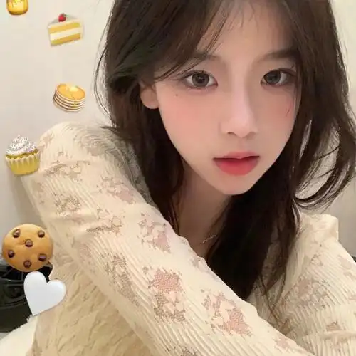 超火的女生头像