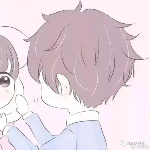 2021抖音最火的情侣头像一人一半情侣专用