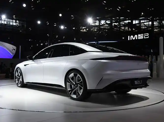 2021上海车展:智己汽车首款轿车l7正式开启预售