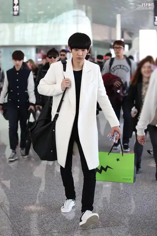 141214 灿烈 机场