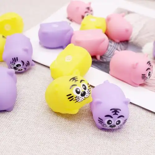 小老虎捏捏叫卡通捏捏乐整人解压发声戏水玩具地摊虎年创意小礼品