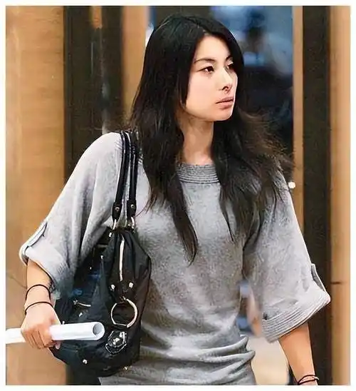 霍启刚生命中的两位贵人改变了他的性格指引了人生