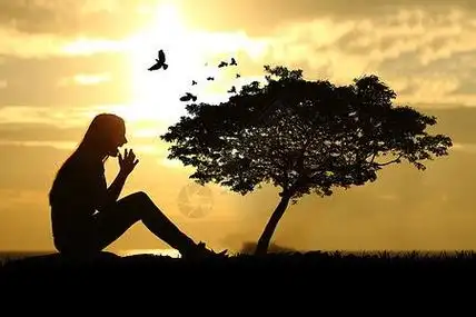 女孩孤单落寞的句子