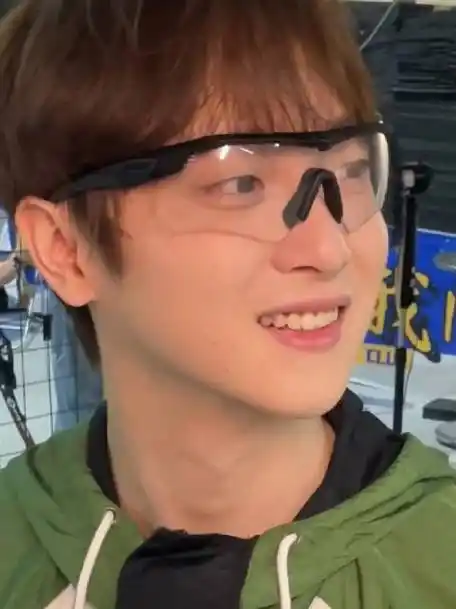 于斌发的完整视频96#肖战王一博早期吃火锅视频#追你不如追个剧的