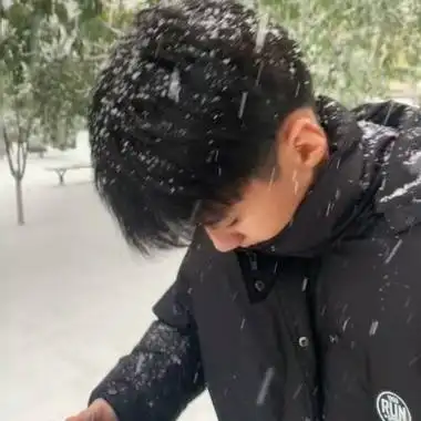 2022男生头像冷酷帅气图片个性男生真人高清微信头像大全