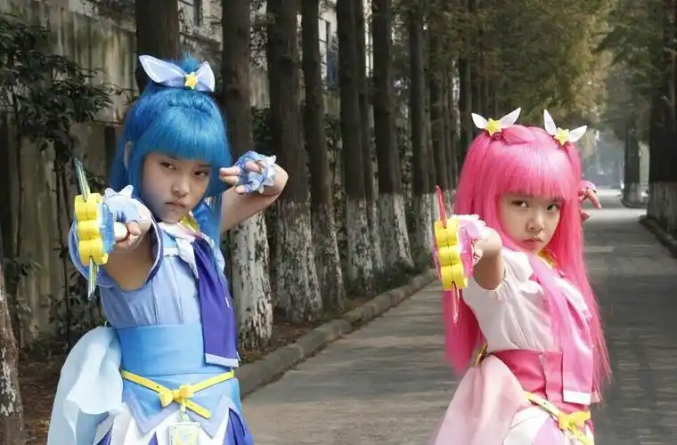 p>《巴啦啦小魔仙大电影》是 a target="_blank" href="/item/李欣