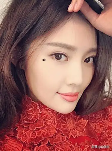 美人痣一般长在哪里,有美人痣的女的都漂亮吗?