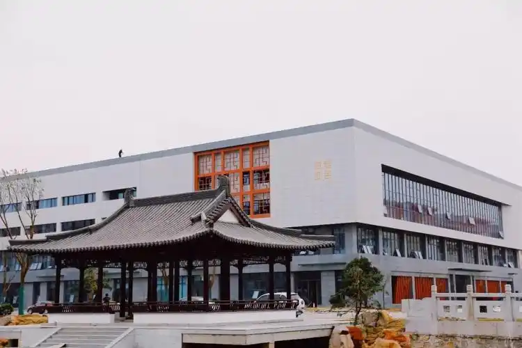职等你来扬州大学广陵学院2019年公开招聘
