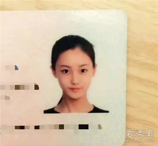 18位最美证件照女神 章泽天陈都灵天生丽质