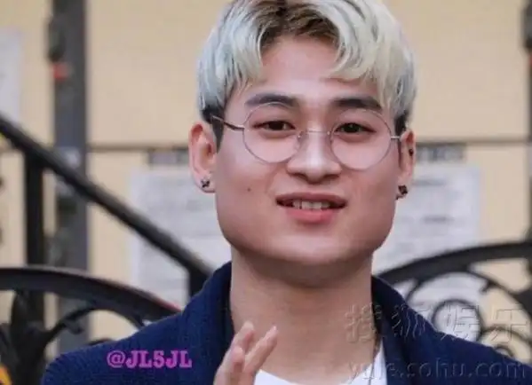 韩国最丑男团出道(组图)