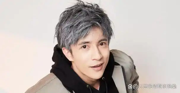 薛之谦演唱会口误惹争议重庆洪崖洞变成都洪崖洞