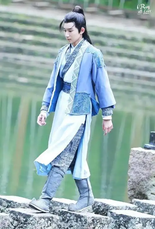 王源的古装造型,江湖少年正风华,古风驾驭能力百分百