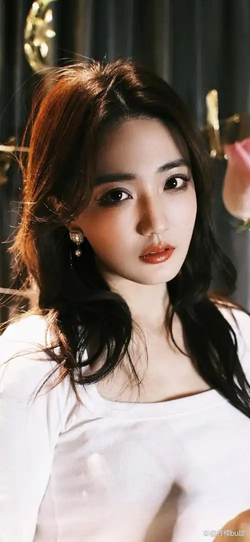 徐璐:笑起来特别可爱