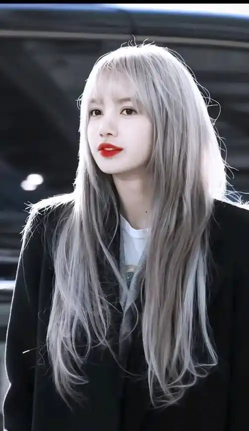 lisa绿发造型预告,摒弃长发剪短发,有颜值撑场个性又具有魅力_发型