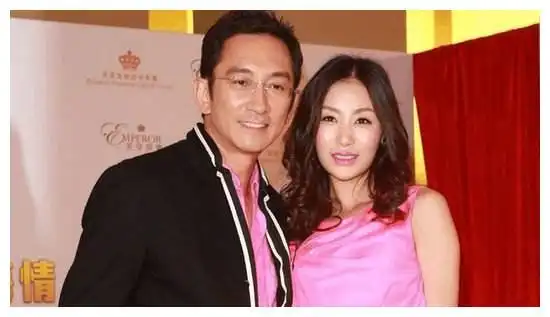 石洋子|吴启华|亲生女儿_新浪新闻