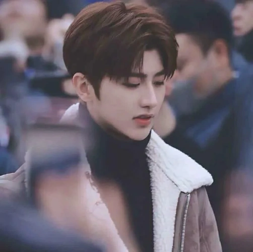 蔡徐坤头像男生头像明星头像