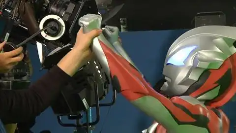 捷德奥特曼的小陆和鸟羽来叶的拍摄花絮,原来奥特曼是这么拍摄的