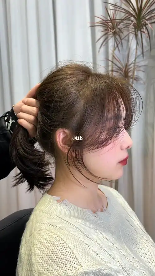 圆形脸必剪刘海