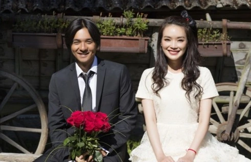 冯德伦开工秀婚戒办婚礼同剧组的刘德华都没份