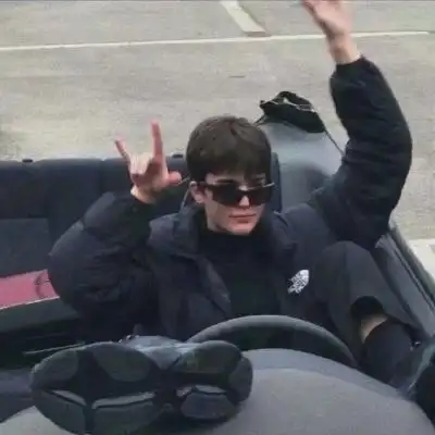 ins搞怪男头高清图片,男生头像图片