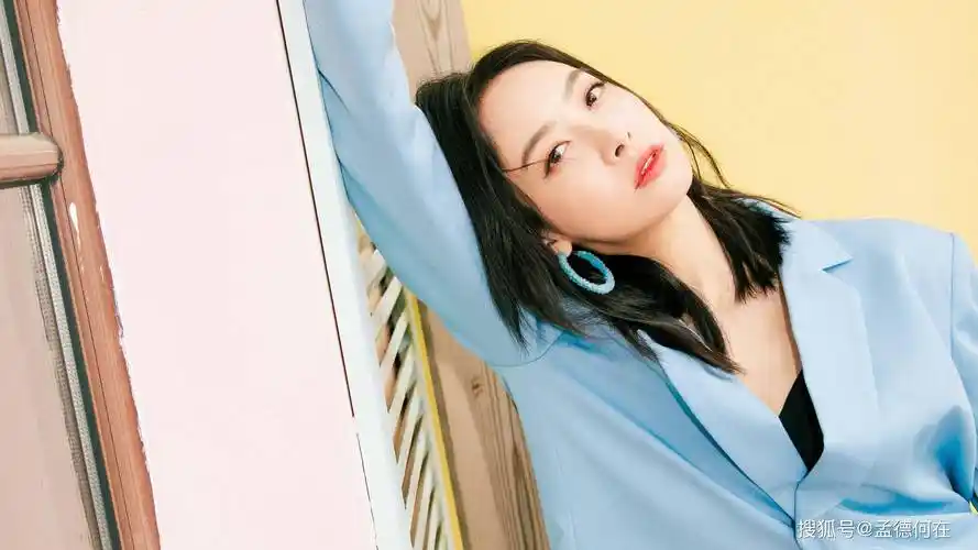 原创这谁顶得住嘛37岁宋茜身材饱满性感韵味十足