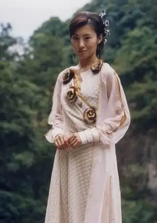 王惠_演员_作品_个人资料_简历_生日_经历_留言 - 酷乐米