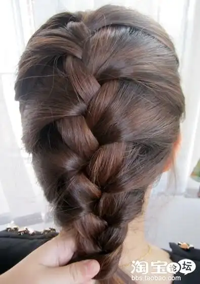 欧美宫廷复古盘发,三步打造王妃气质的diy盘发