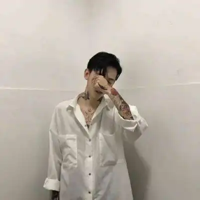 精选优质男生高清头像图片帅气男生真人气质微信图片大全