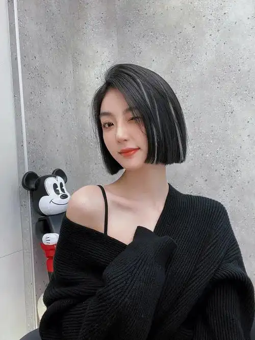 剪了这款短发真的美爆了