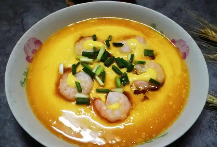 水炖蛋里加深海虾仁,注意3个小窍门,滑嫩细腻,比饭店的还好吃_蒸蛋_香