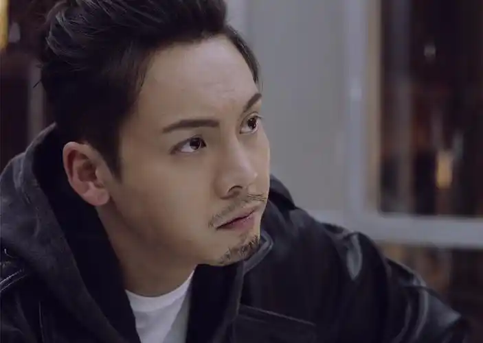 陈伟霆马思纯演绎热血刑侦剧橙红年代激情四射正能量爆棚