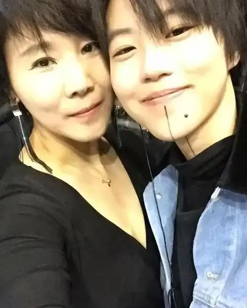 王菲女儿的叛逆人生这一次26岁的窦靖童让世界刮目相看