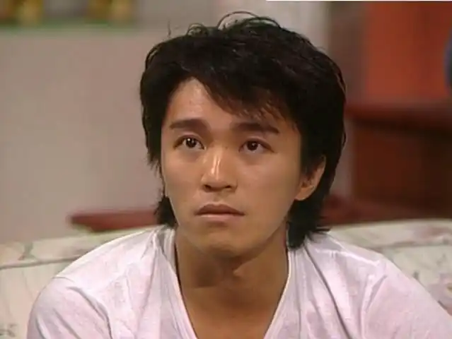 周星驰年轻照片图片周星驰年轻时候最帅气图片周星驰帅气照片,周星驰