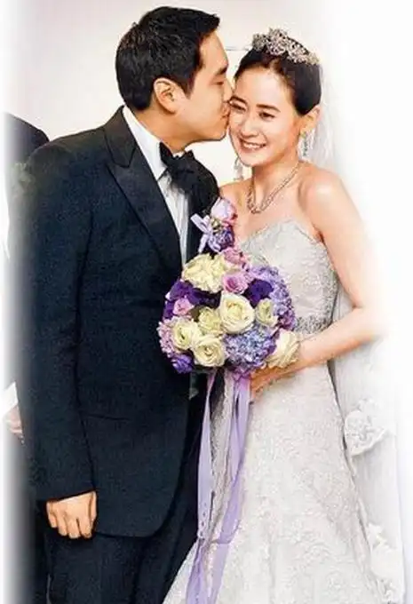 加上前些年媒体报道的海外资产就