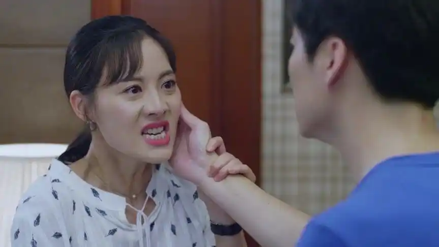 《梅花儿香》吴毅再次下跪求梅花放弃自己