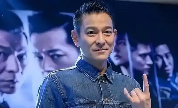 来自两广的男明星,个个相貌英俊