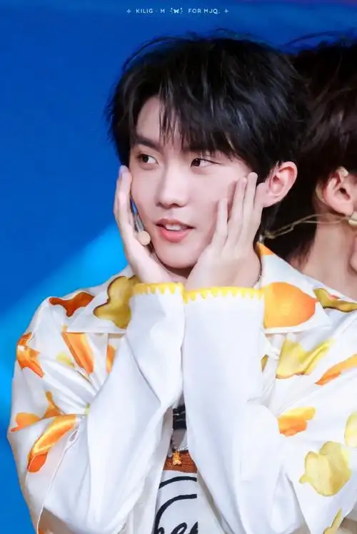 好长一条的可爱宝宝05  @时代少年团队长-马嘉祺