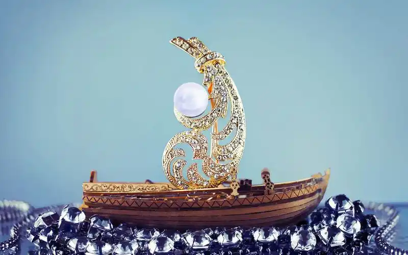 珠光宝气桌面壁纸