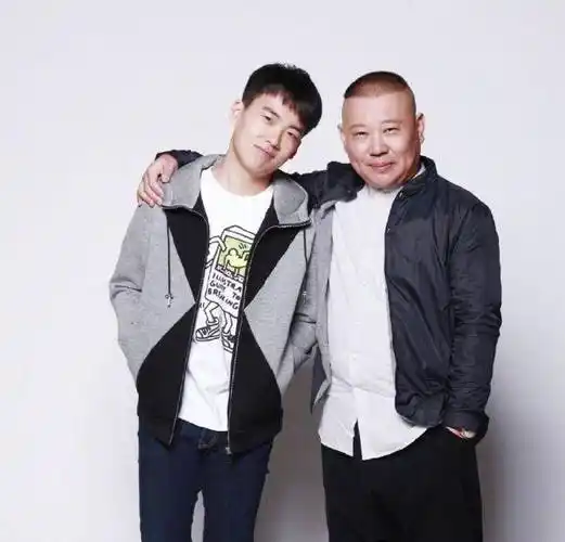 父子都在娱乐圈郭德纲郭麒麟人气高看到最后这组实在佩服