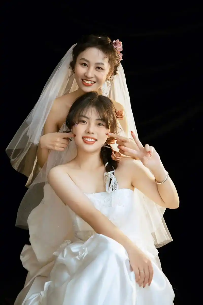 想记录一下和闺蜜在一起的快乐时光 - 抖音